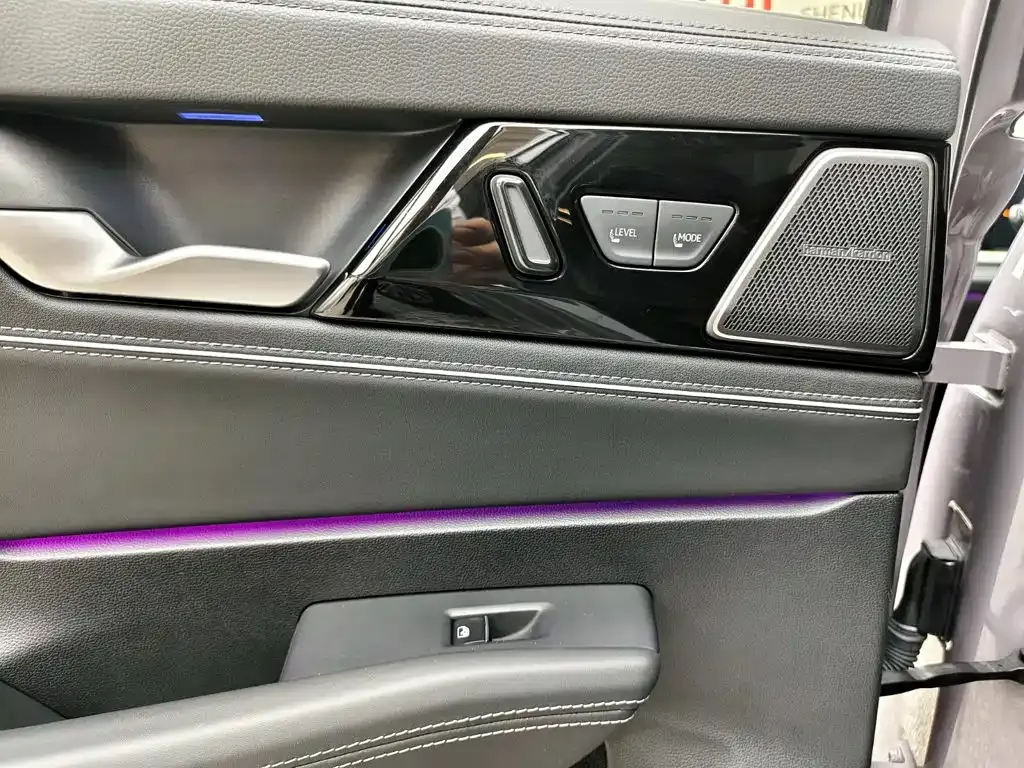 Volkswagen Passat — фото 6