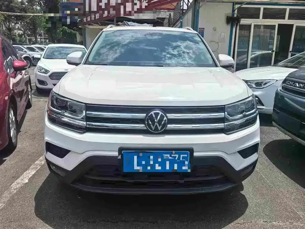 Volkswagen Tharu — фото 4