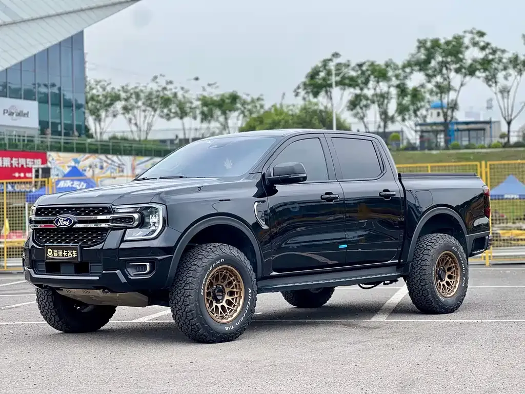 Ford Ranger — фото 1