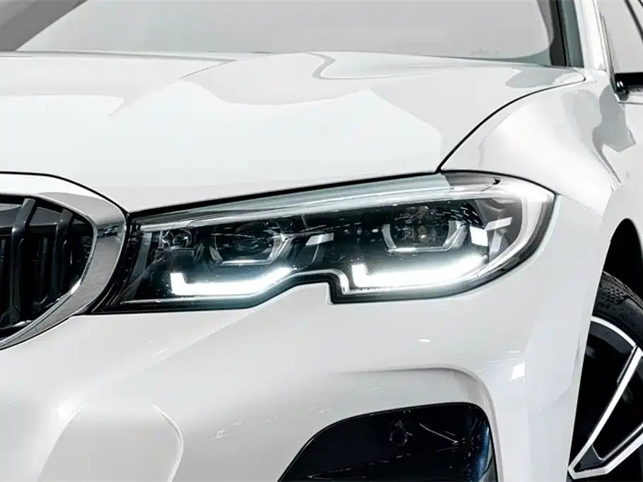 BMW 3 Series — фото 10