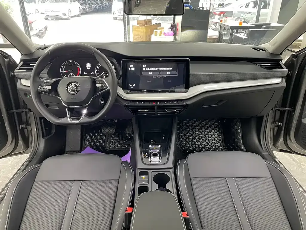 Skoda Octavia — фото 9