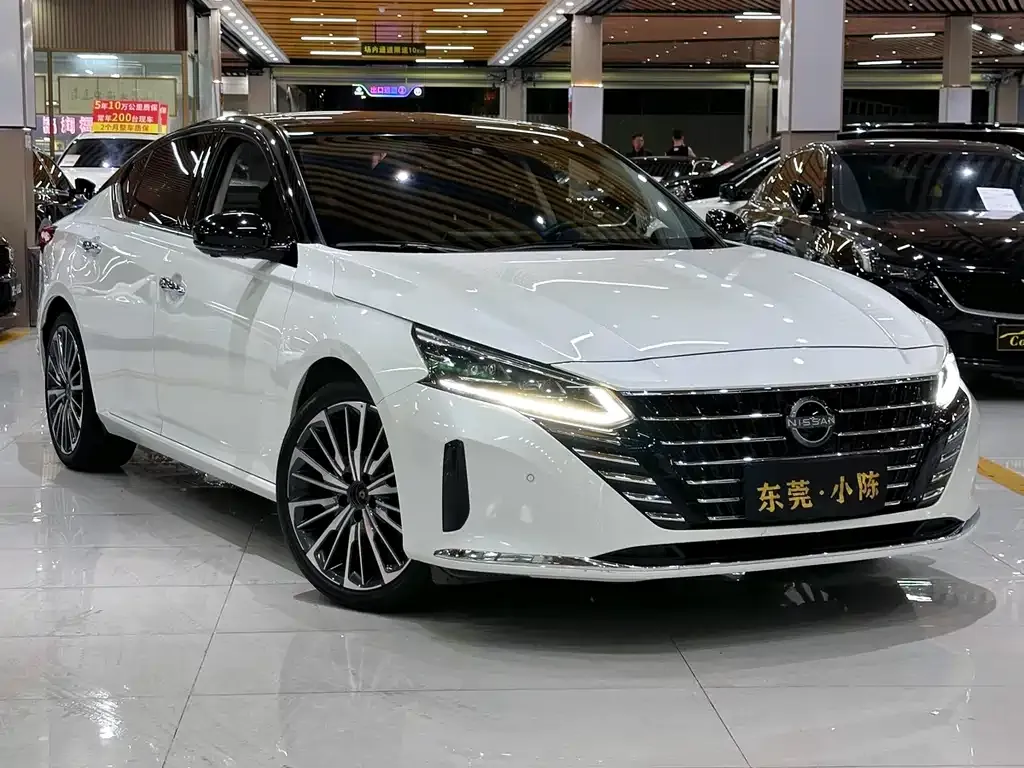 Nissan Teana — фото 3