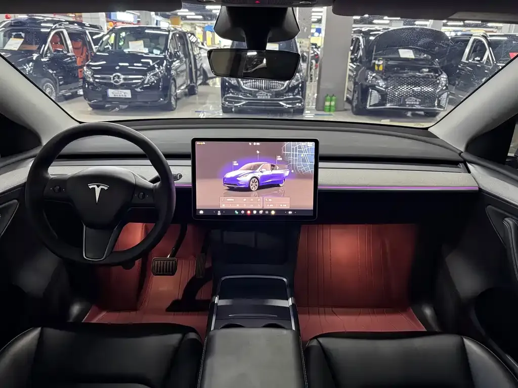 Tesla Model Y — фото 5
