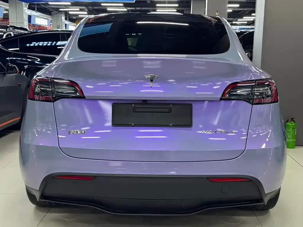 Tesla Model Y — фото 4