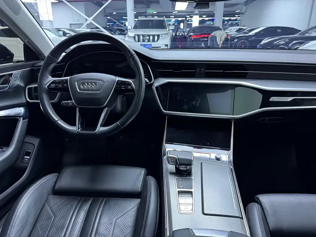 Audi A7 2024 из CN, фото 7