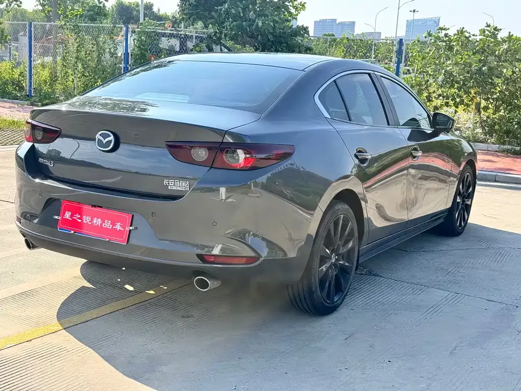 Mazda 3 Axela 2023 из CN, фото 6