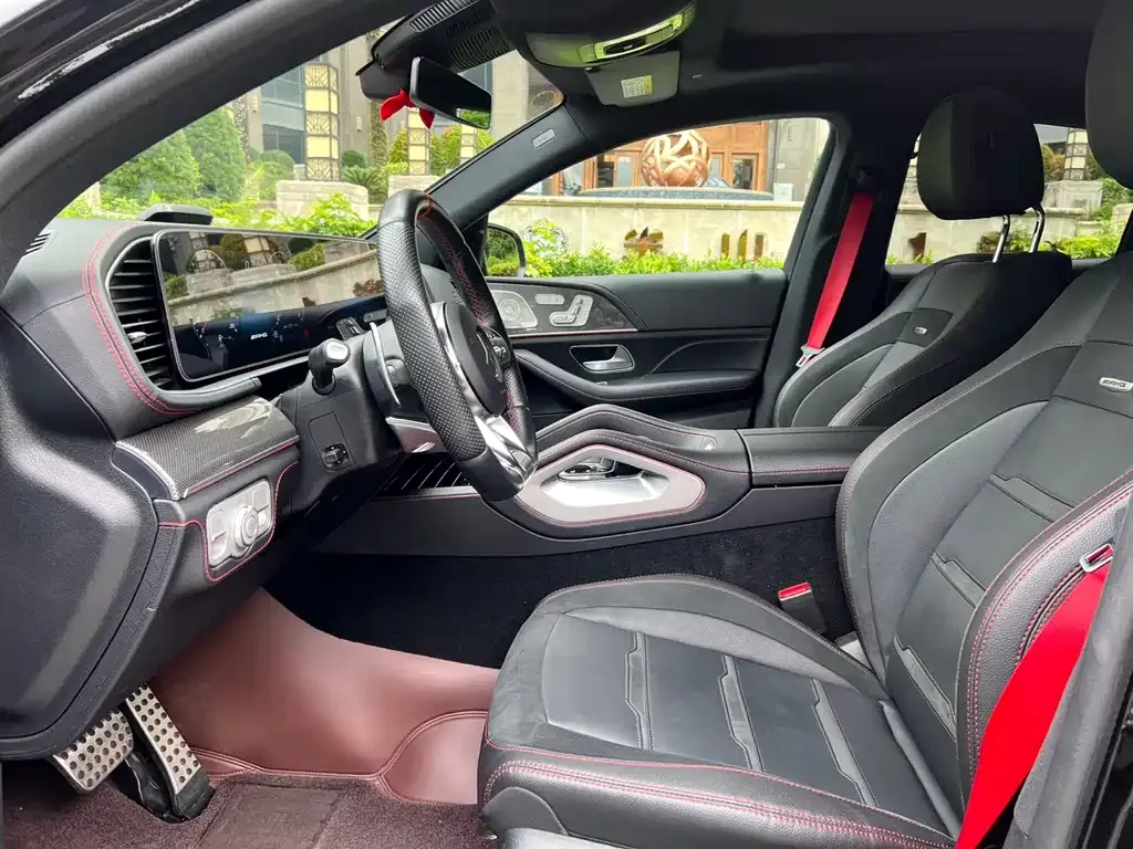 Mercedes-Benz GLE Coupe AMG — фото 9
