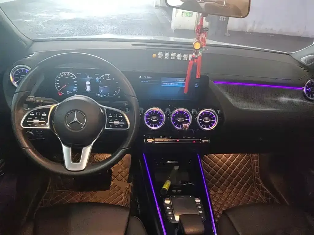 Mercedes-Benz GLA — фото 5