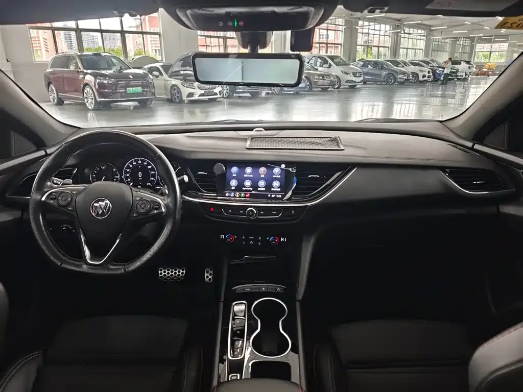 Buick Regal — фото 8