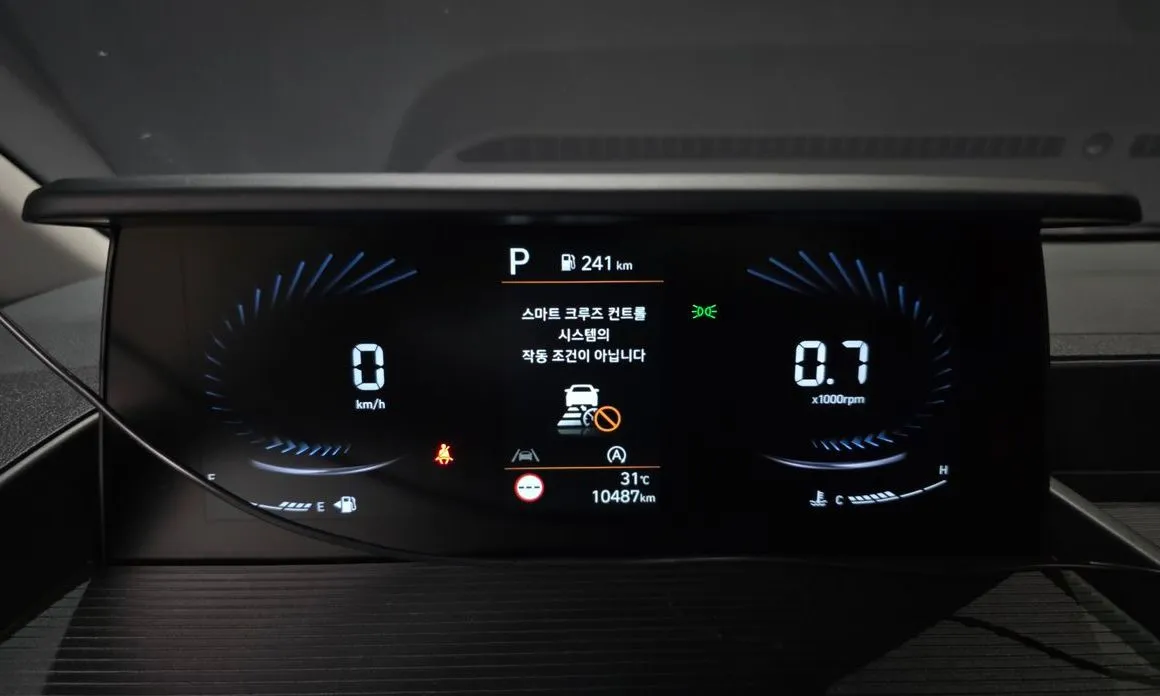 Hyundai Staria — фото 4