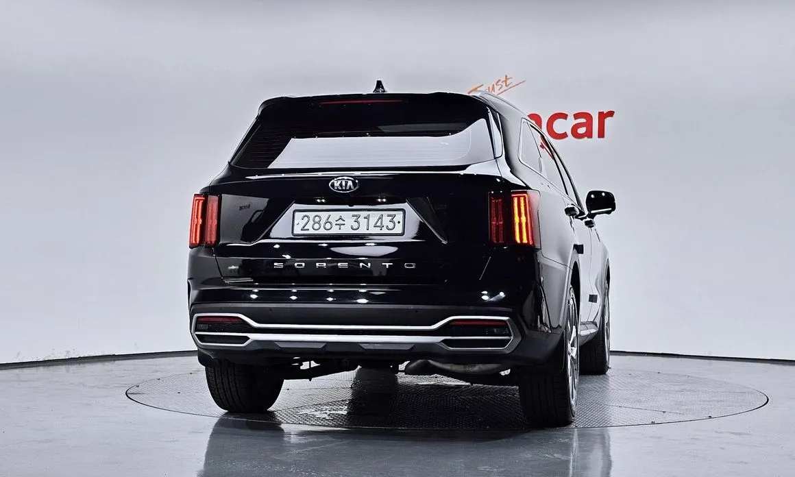 Kia Sorento — фото 4