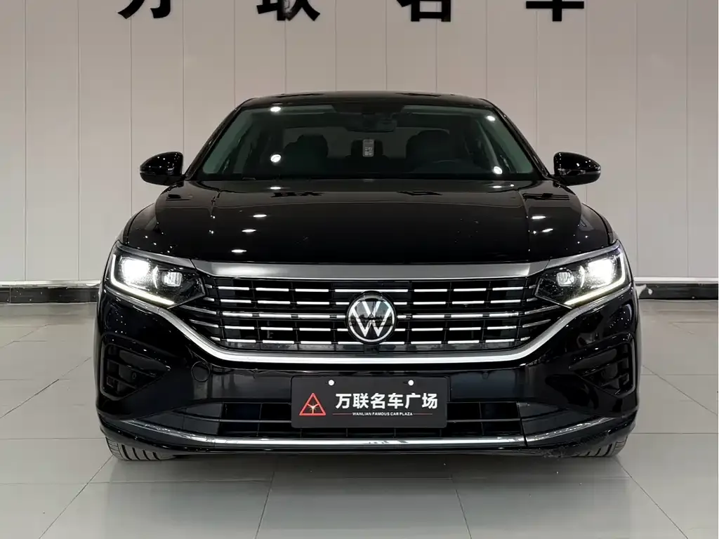 Volkswagen Passat — фото 8