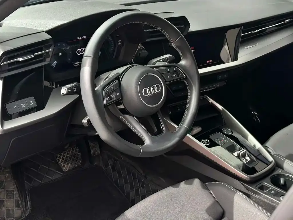 Audi A3 — фото 2