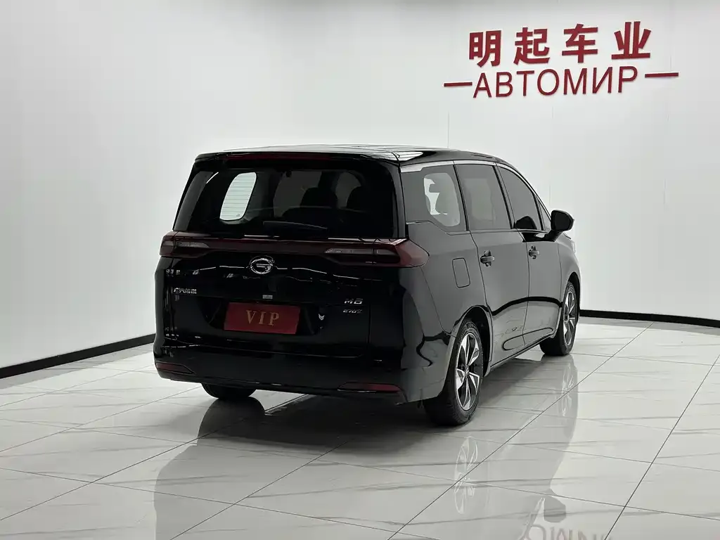 GAC Motor Trumpchi M6 — фото 4