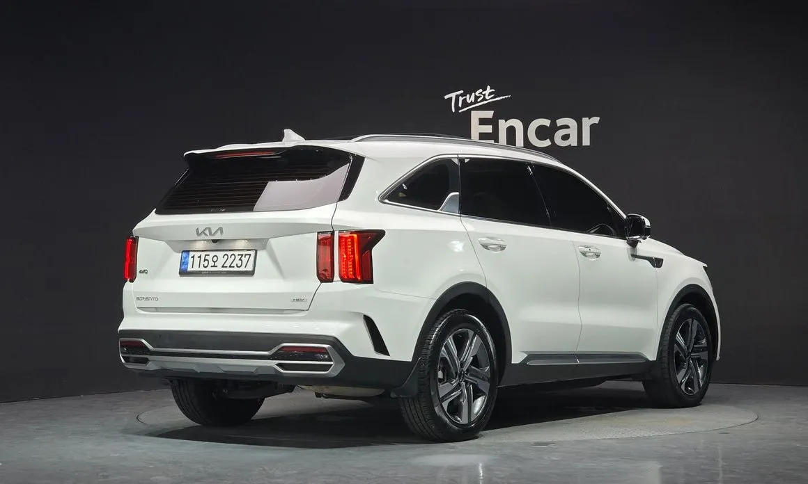 Kia Sorento — фото 3