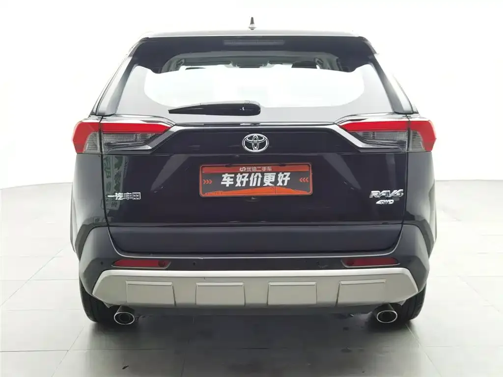 Toyota RAV4 — фото 2