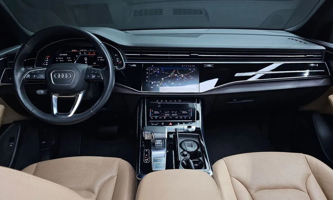 Audi Q8 — фото 5