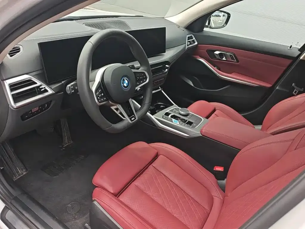BMW i3 — фото 9