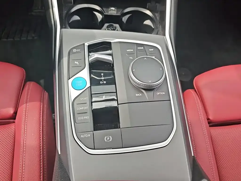 BMW i3 — фото 5