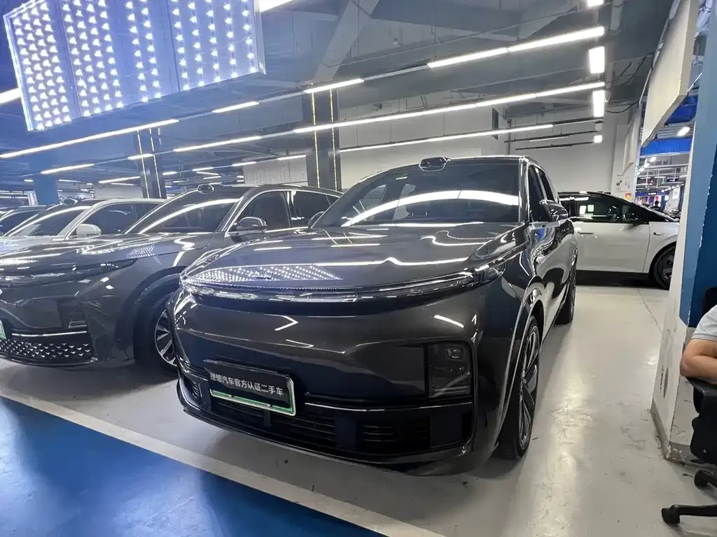 Li Auto L9