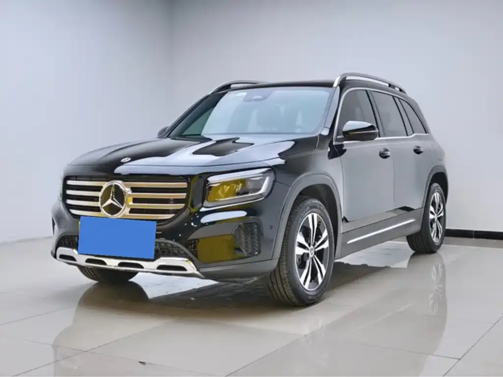 Mercedes-Benz GLB — фото 1