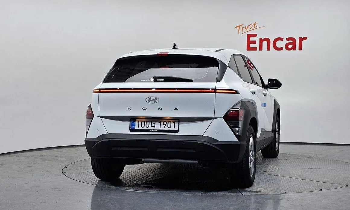 Hyundai Kona — фото 7
