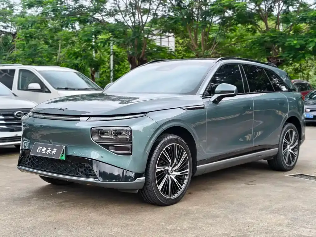 XPeng G9