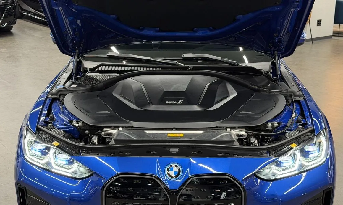 BMW i4 2024 из KR, фото 9