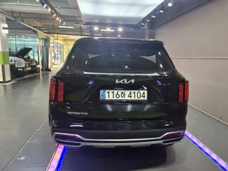 Kia Sorento — фото 4