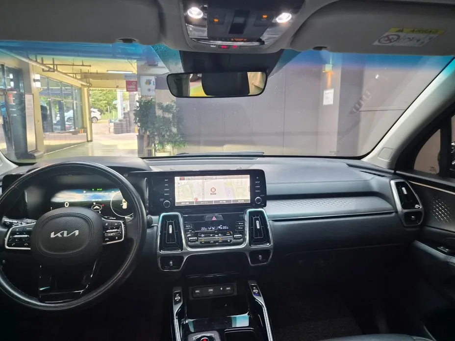 Kia Sorento — фото 5