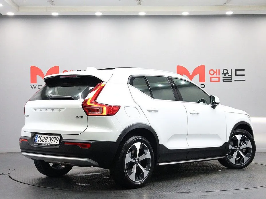 Volvo XC40 2024 из KR, фото 3