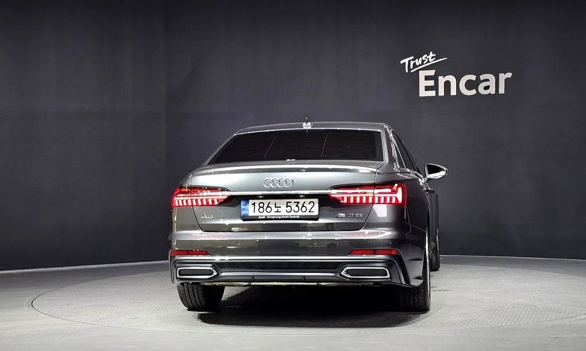 Audi A6 — фото 2