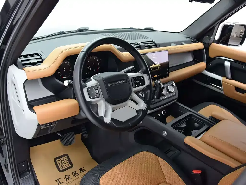 Land Rover Defender — фото 10