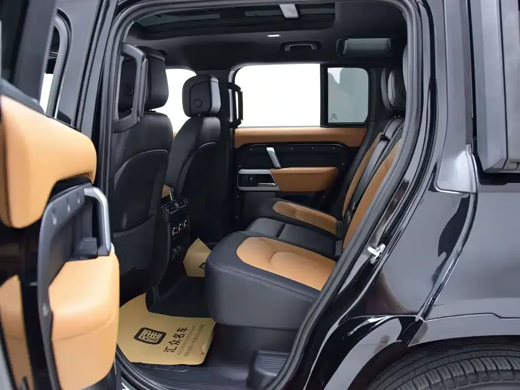 Land Rover Defender — фото 8