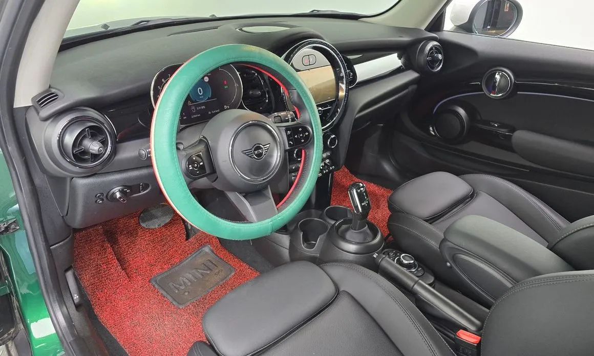Mini Cooper 2023 из KR, фото 4