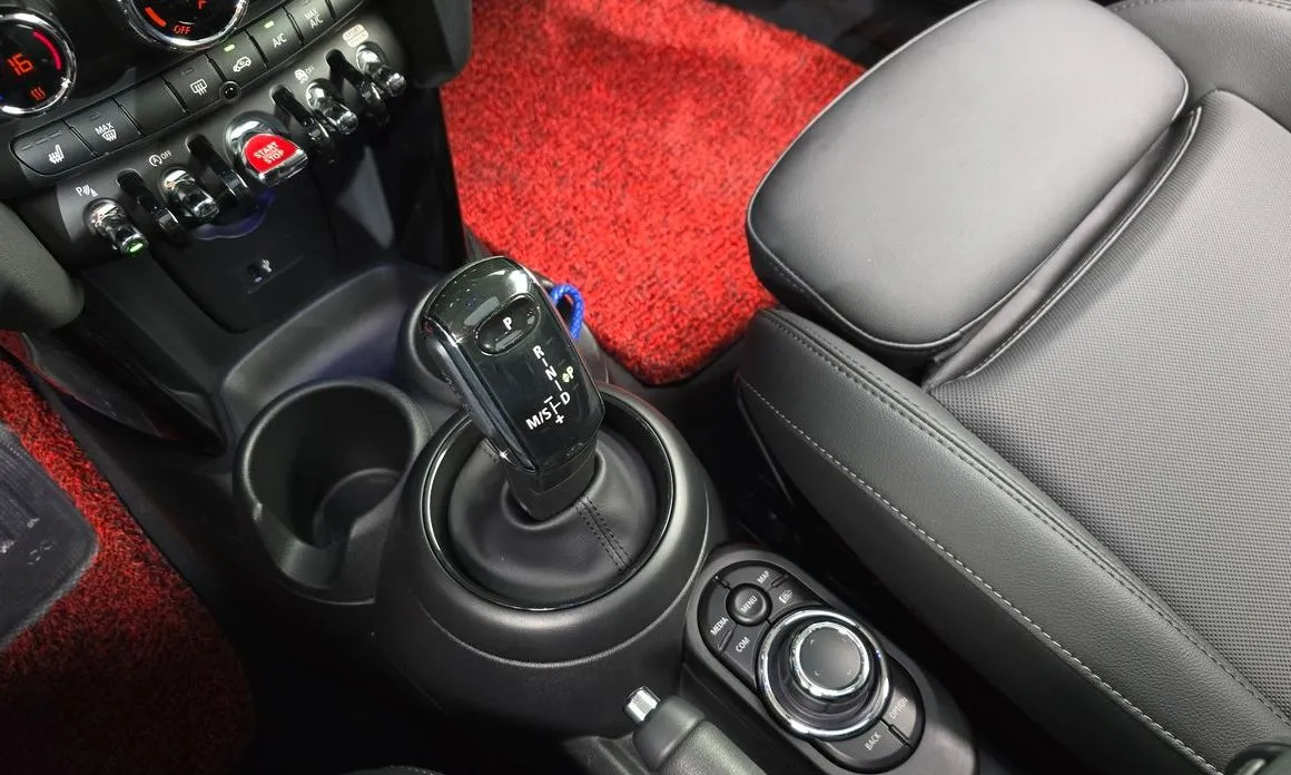 Mini Cooper 2023 из KR, фото 8