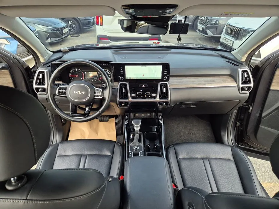 Kia Sorento — фото 3