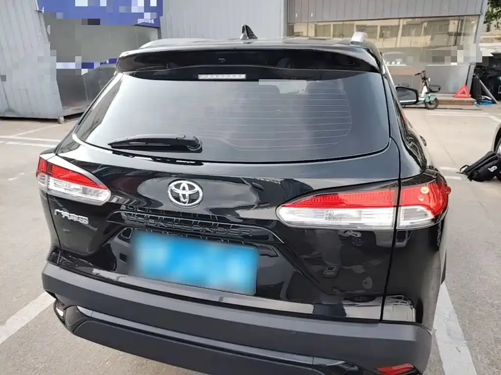 Toyota Frontlander 2024 из CN, фото 8