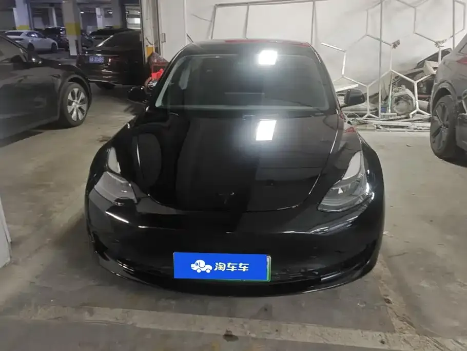 Tesla Model 3 — фото 2