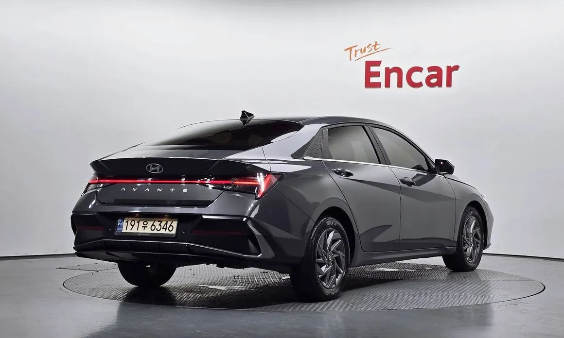 Hyundai AVANTE — фото 2