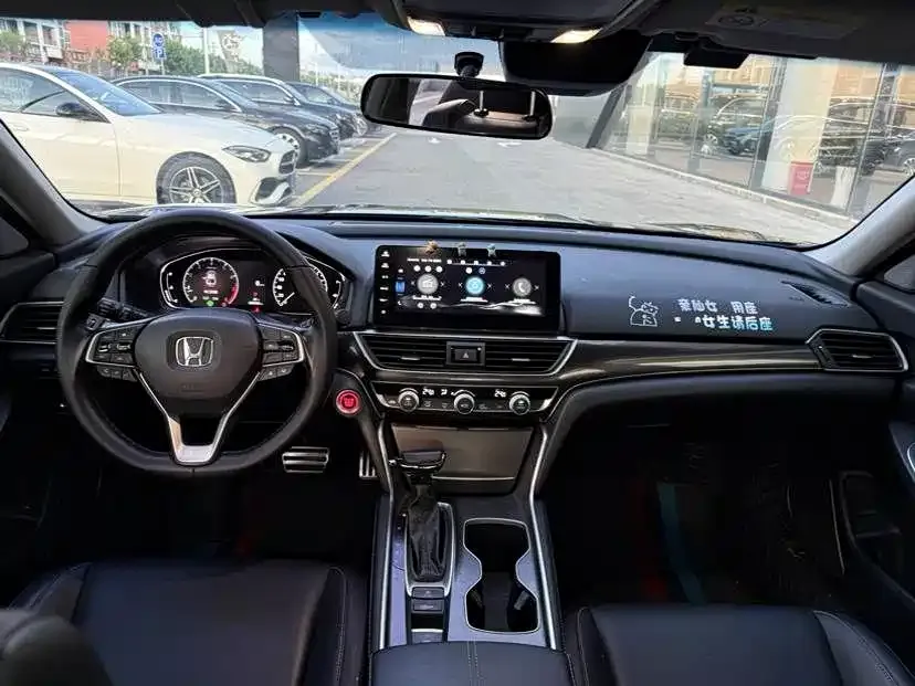 Honda Accord — фото 6