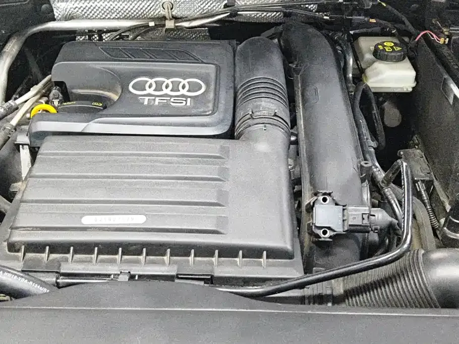 Audi Q3 — фото 10