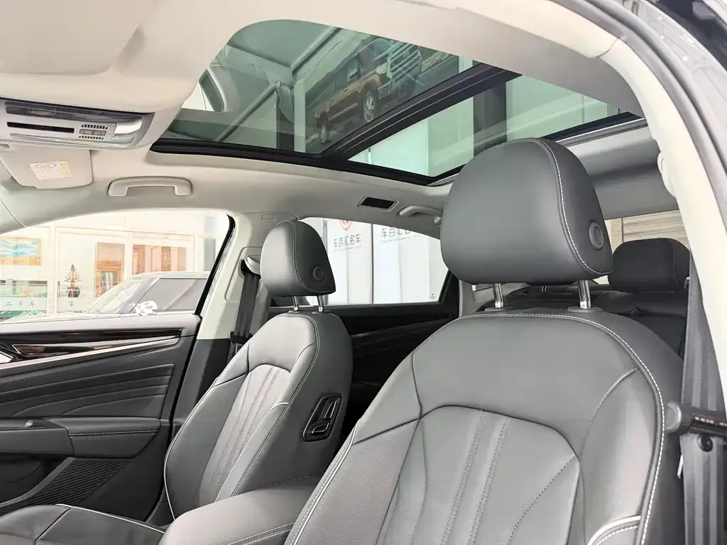 Volkswagen Passat — фото 3