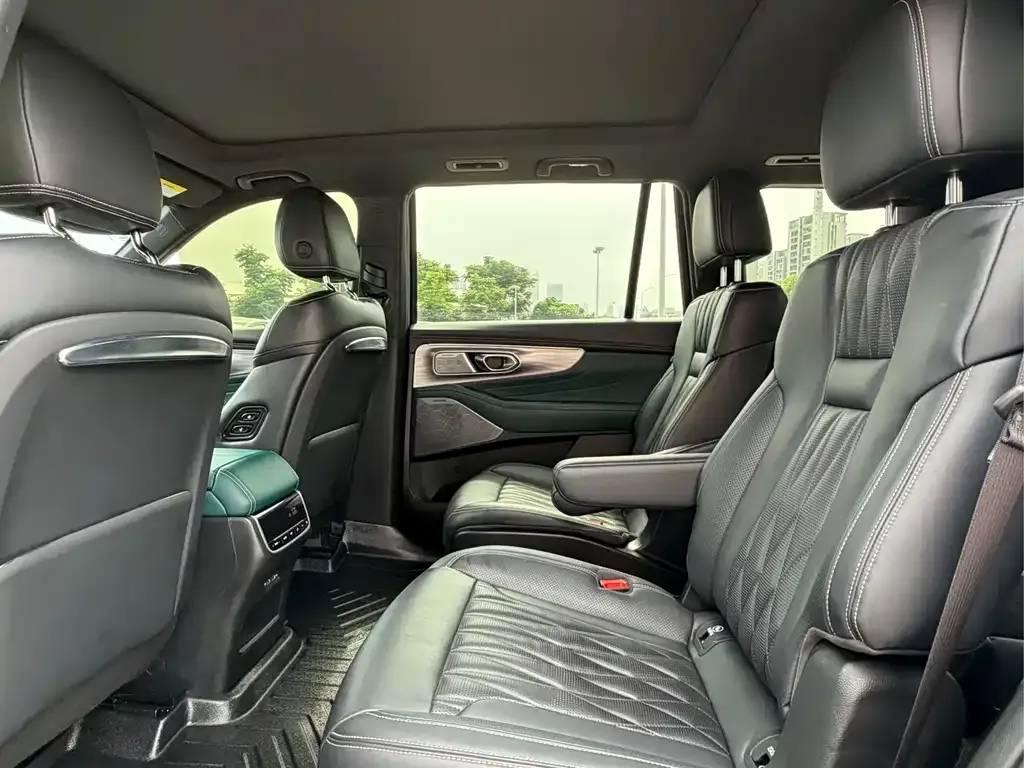 GAC Motor Trumpchi GS8 — фото 9