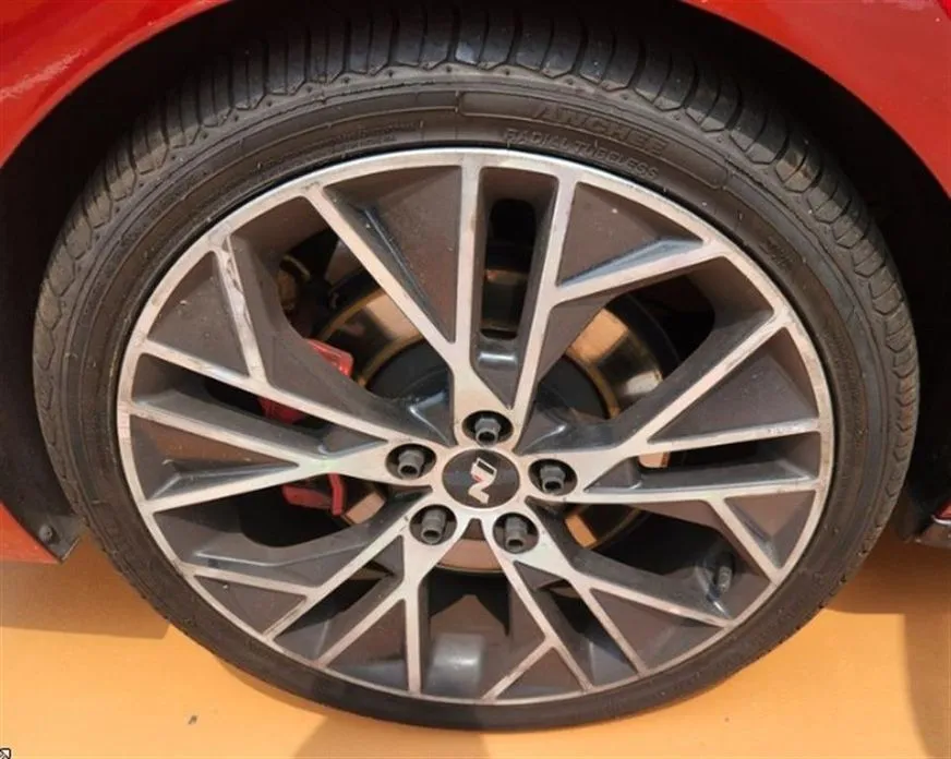 Hyundai AVANTE — фото 4
