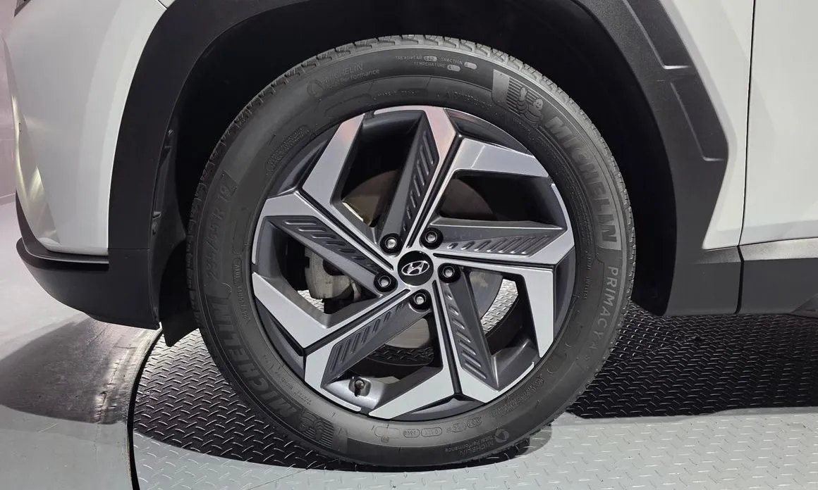 Hyundai Tucson — фото 8