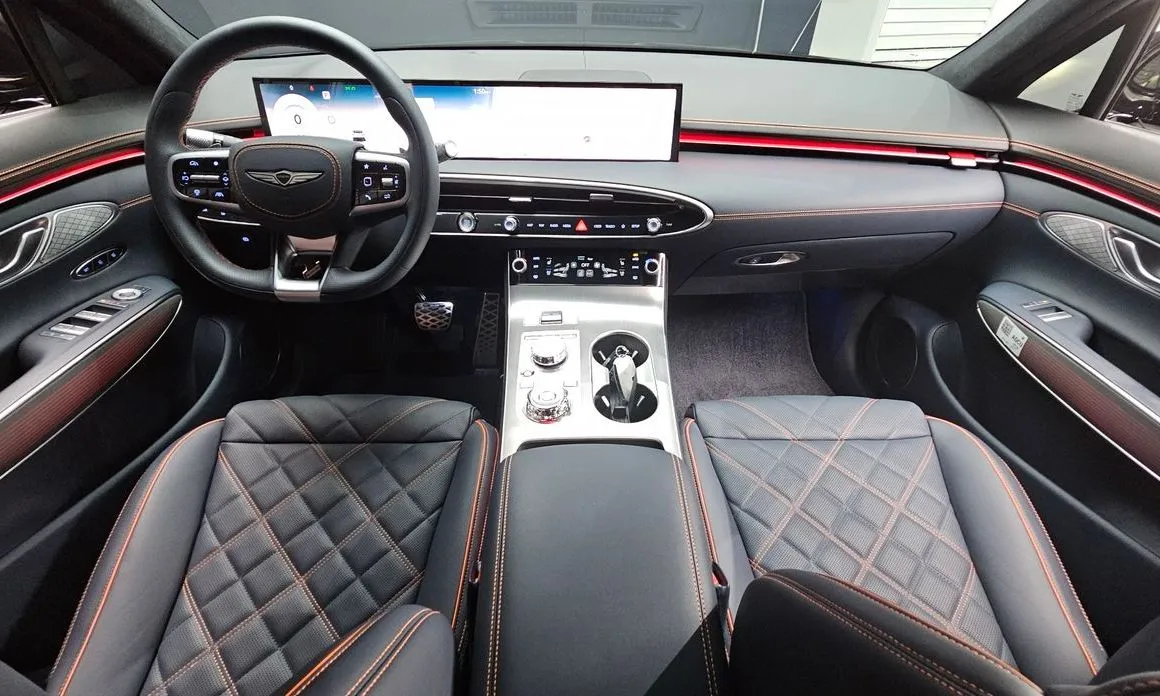 Genesis GV70 — фото 10