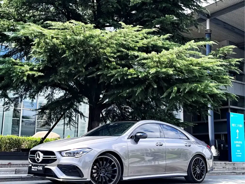 Mercedes-Benz CLA AMG — фото 1