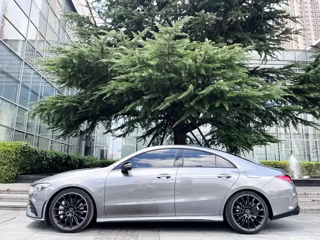 Mercedes-Benz CLA AMG — фото 10