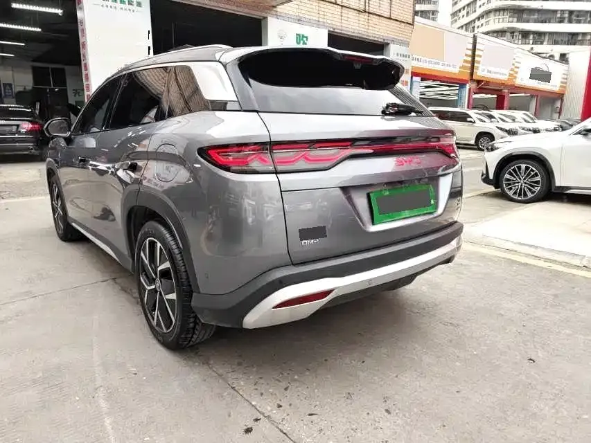 BYD L DM-i — фото 6